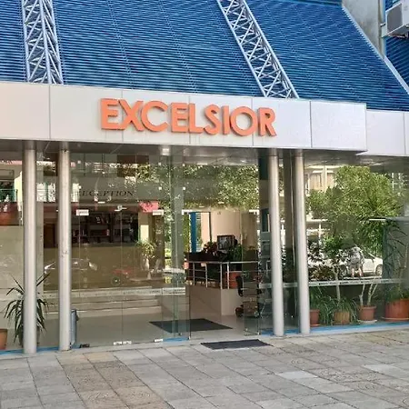 Excelsior Apartment *